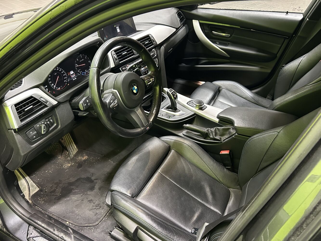 BMW 320 vaihtoauto