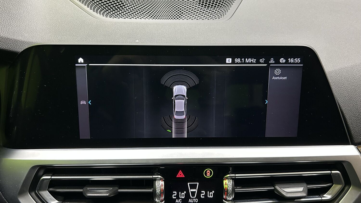 BMW 330 vaihtoauto