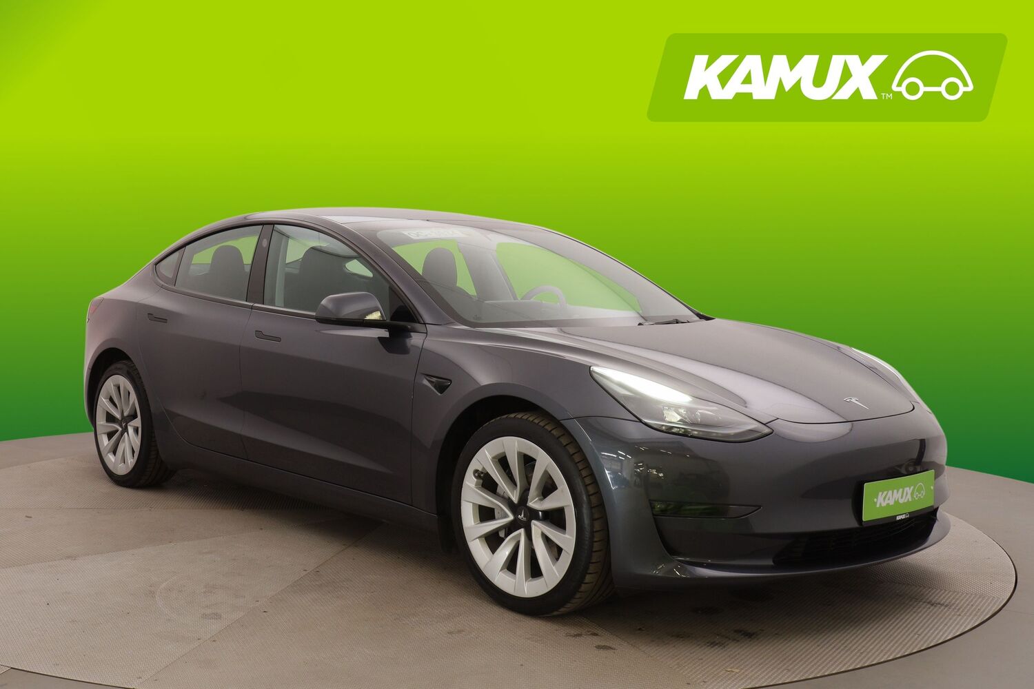 Tesla Model 3 vaihtoauto