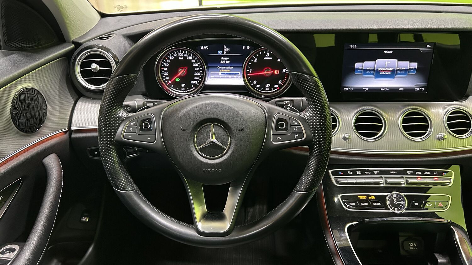 Mercedes-Benz E vaihtoauto
