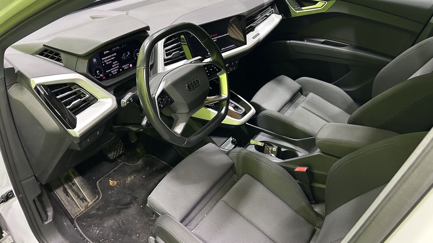 Audi Q4 e-tron vaihtoauto