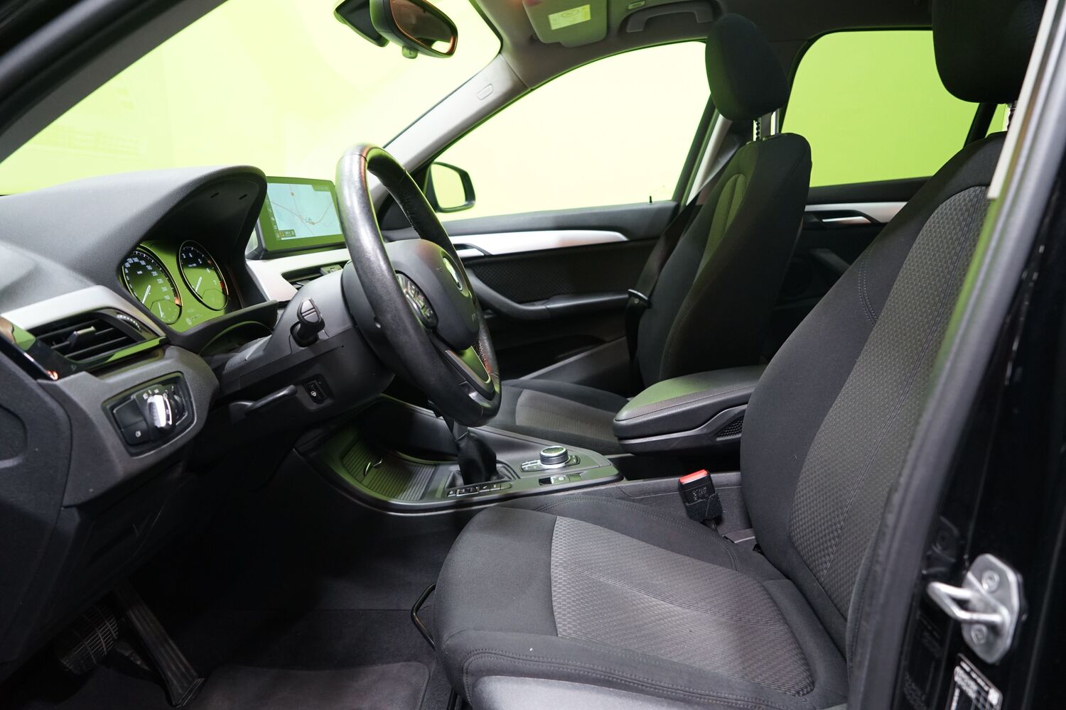BMW X1 vaihtoauto