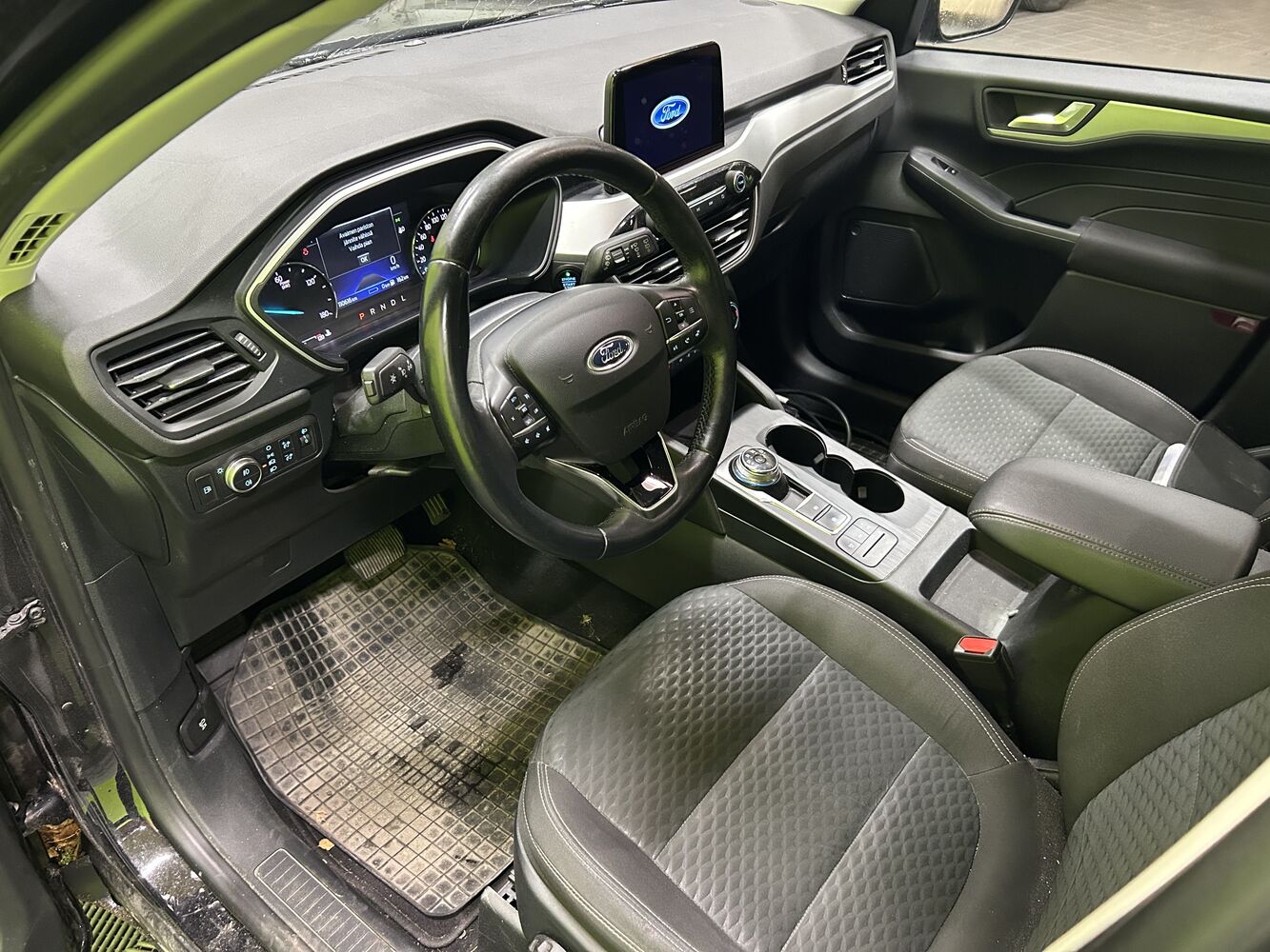 Ford Kuga vaihtoauto