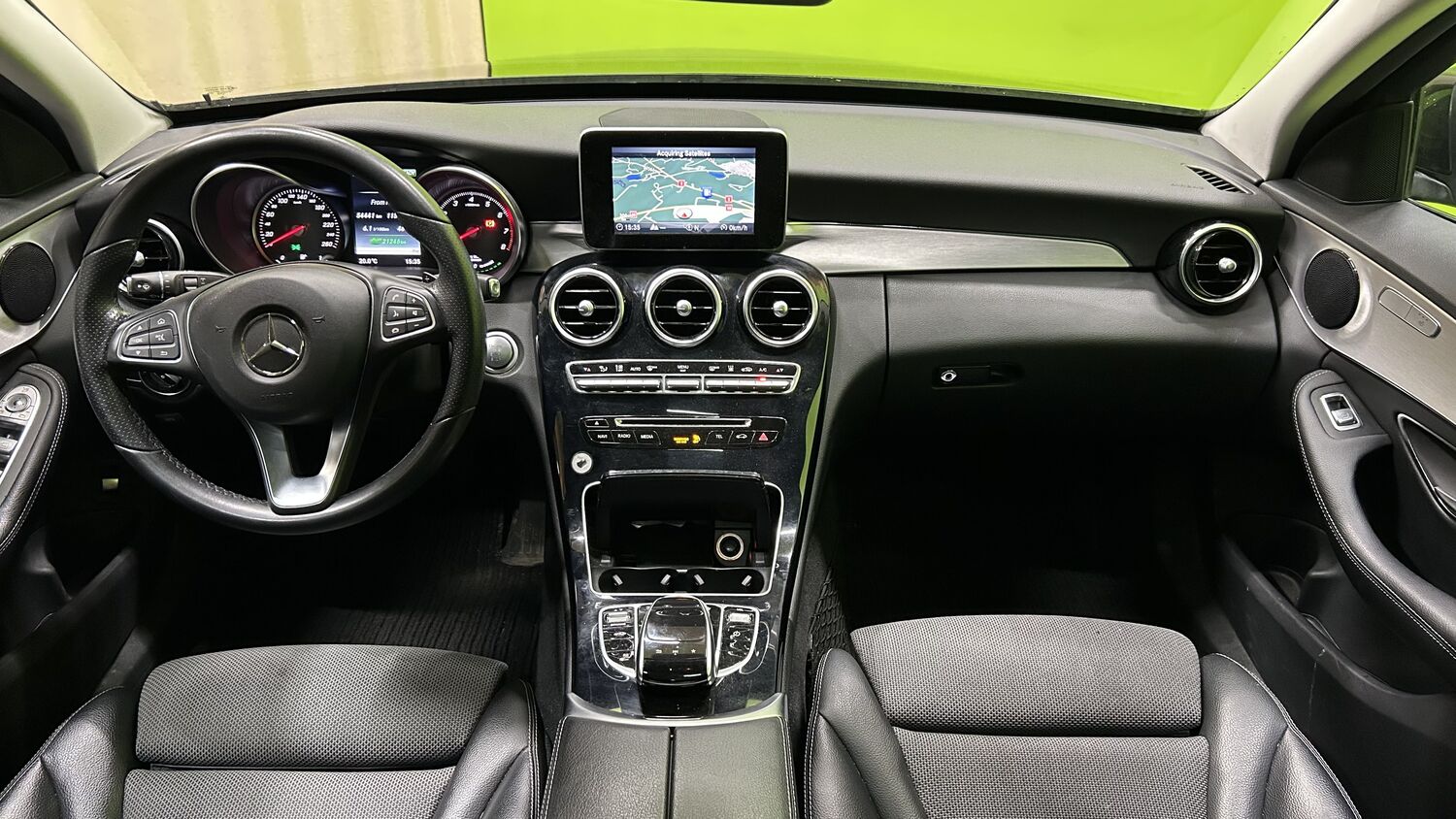 Mercedes-Benz C vaihtoauto