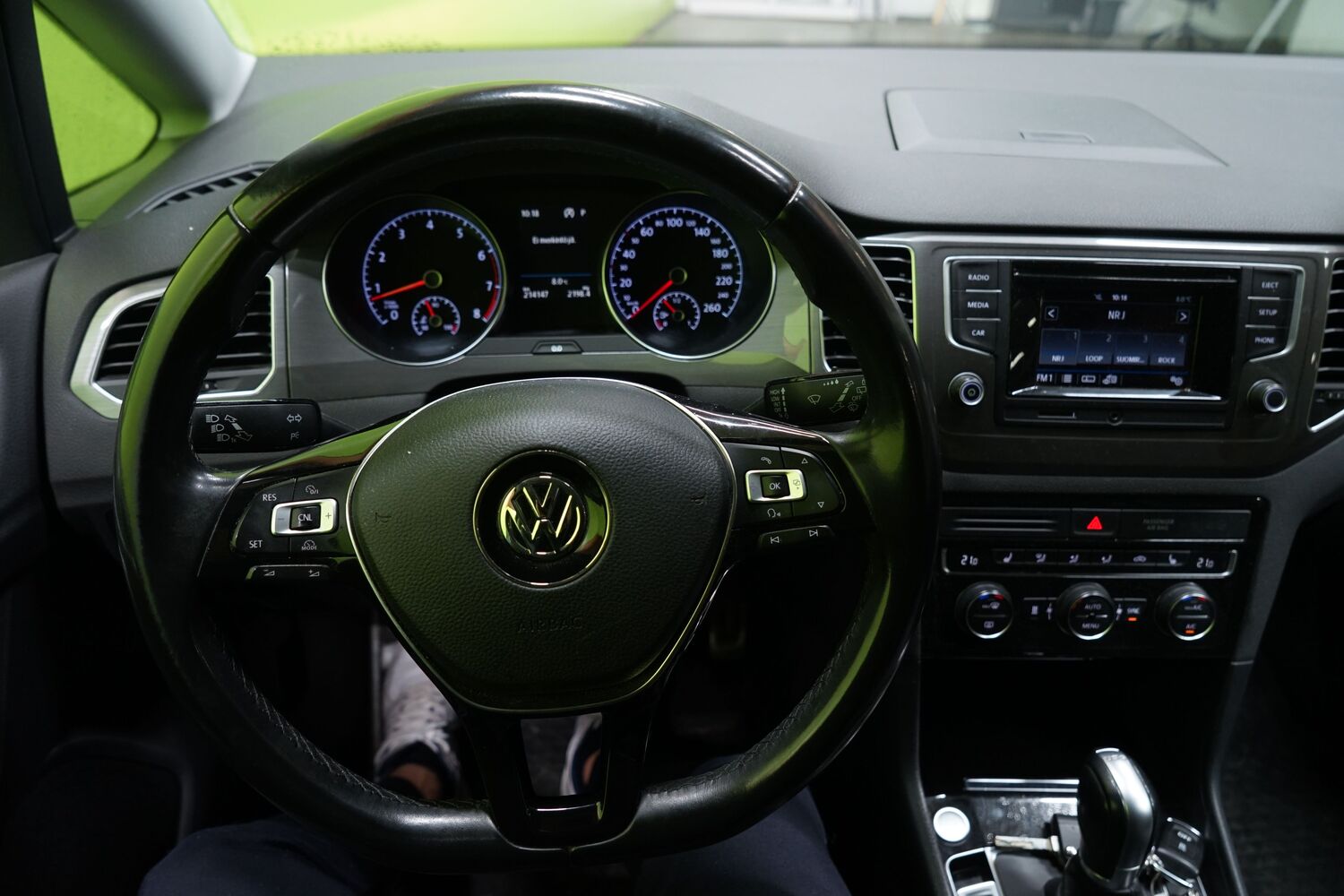 Volkswagen Golf Sportsvan vaihtoauto
