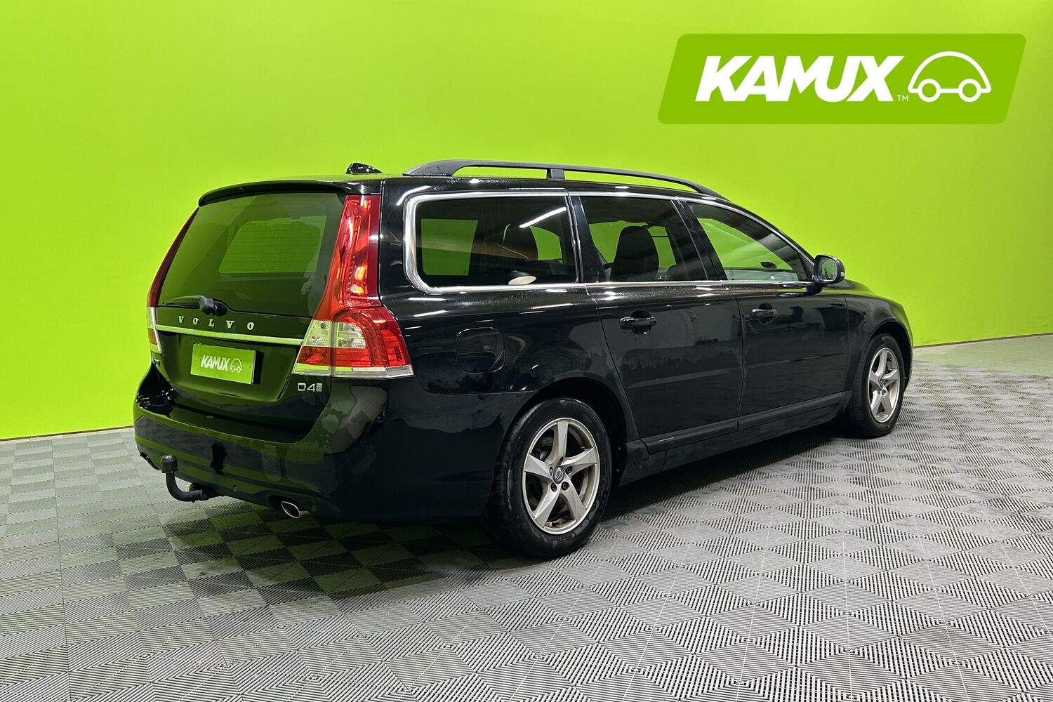 Volvo V70 vaihtoauto