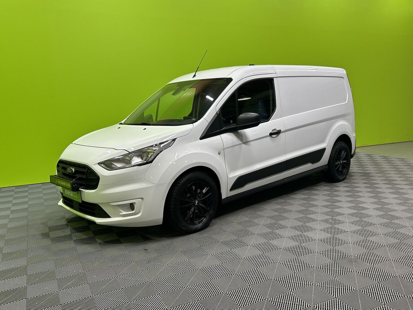 Ford Transit Connect vaihtoauto