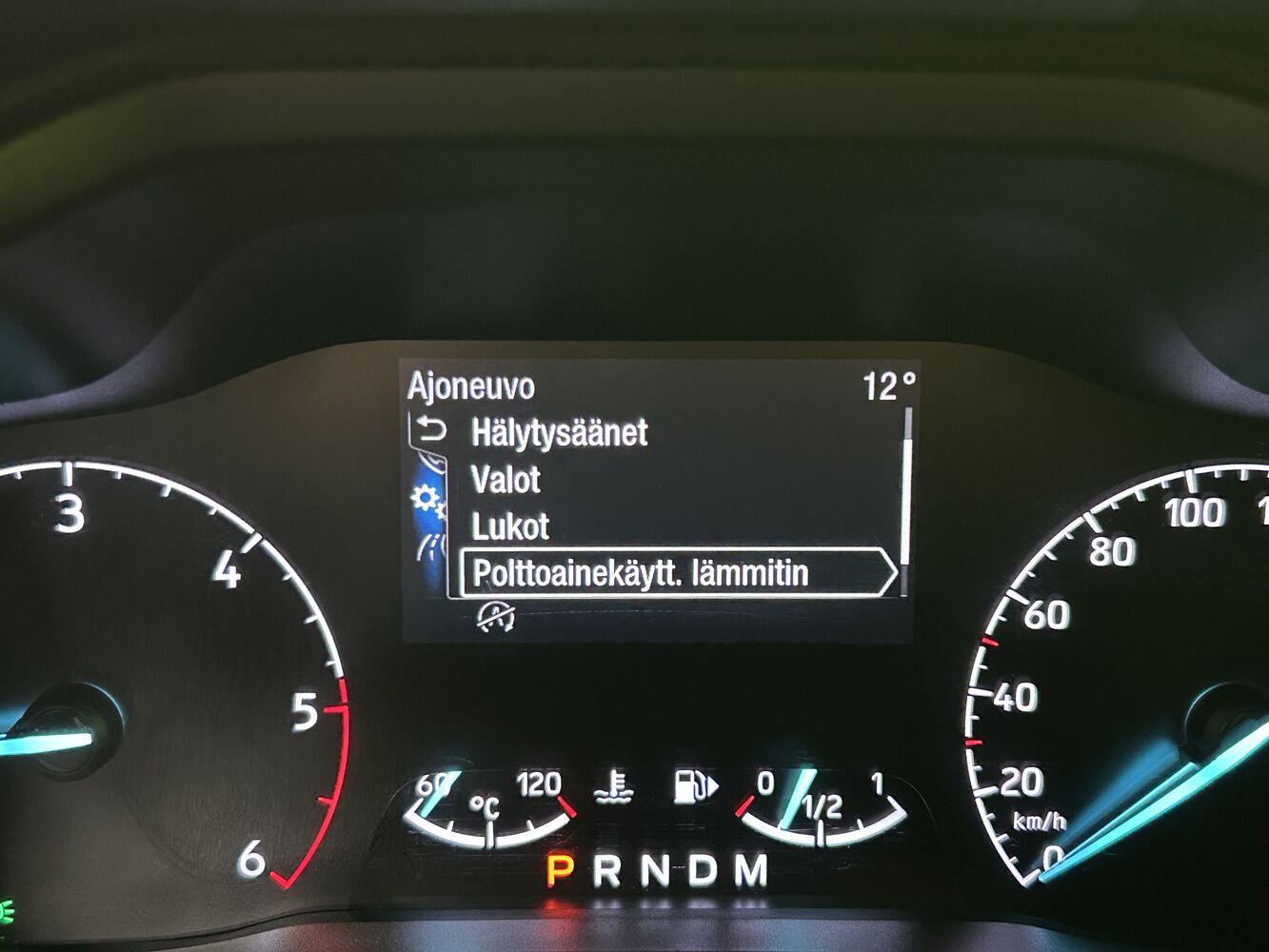 Ford Transit Connect vaihtoauto