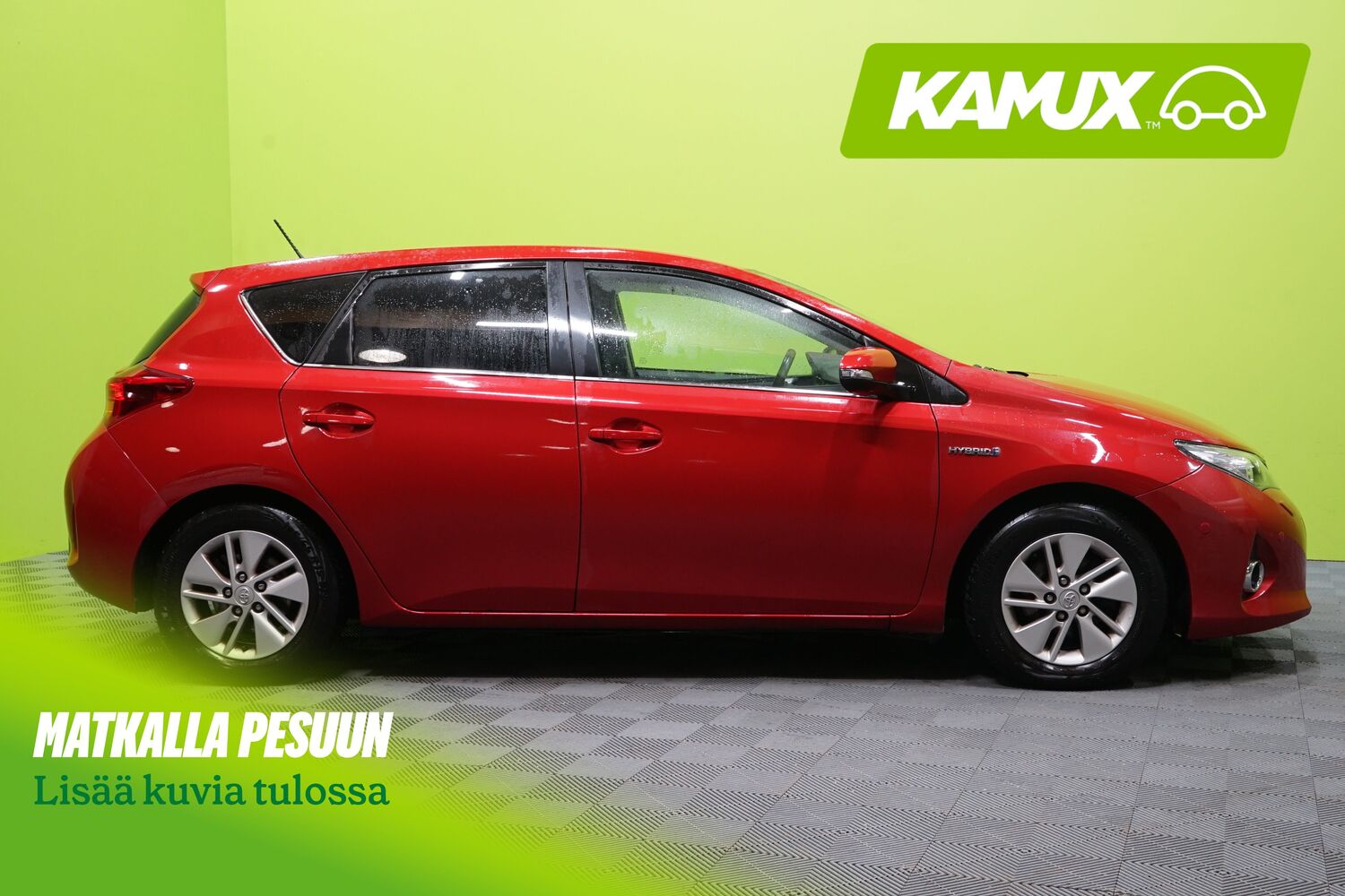 Toyota Auris vaihtoauto