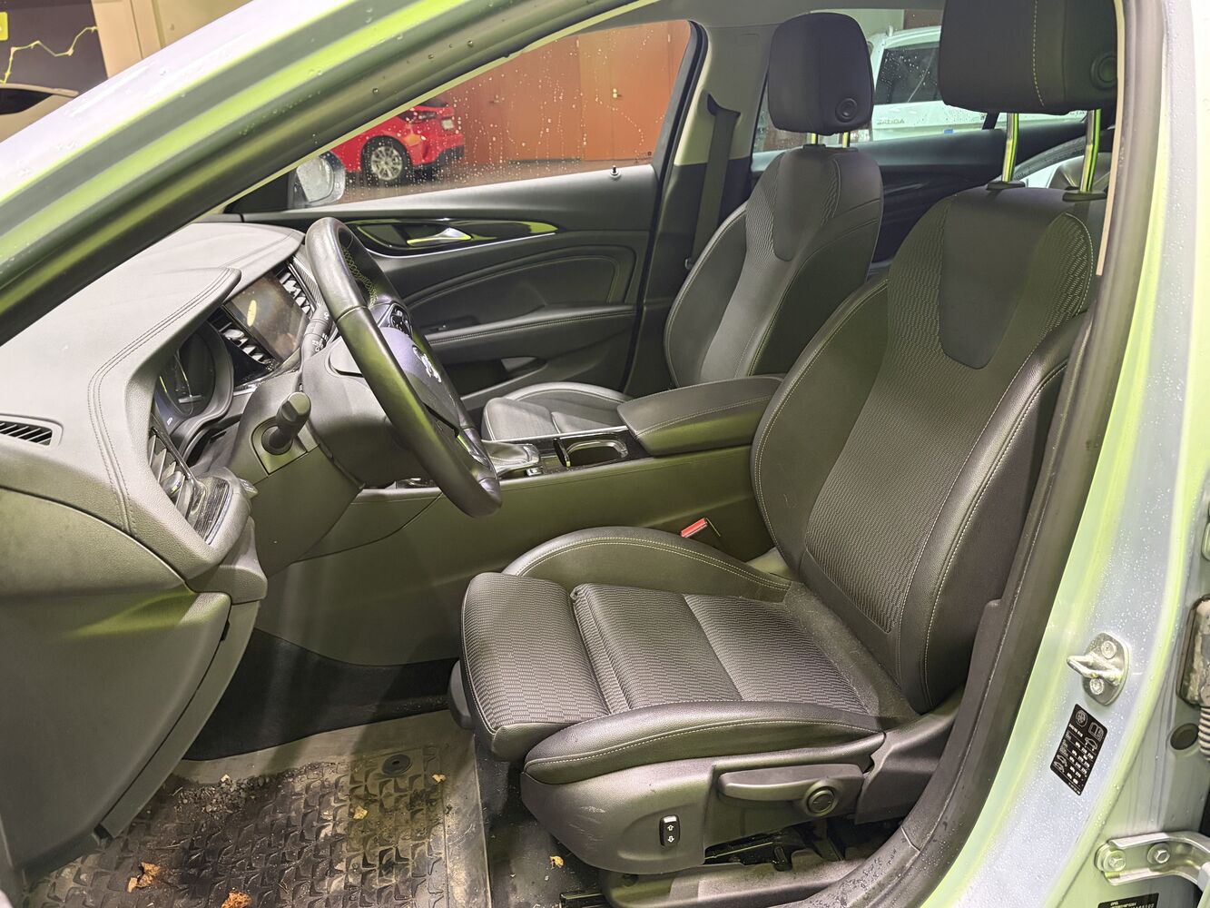 Opel Insignia vaihtoauto