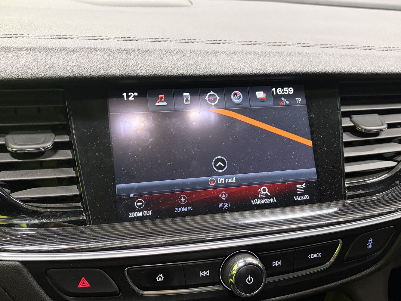 Opel Insignia vaihtoauto