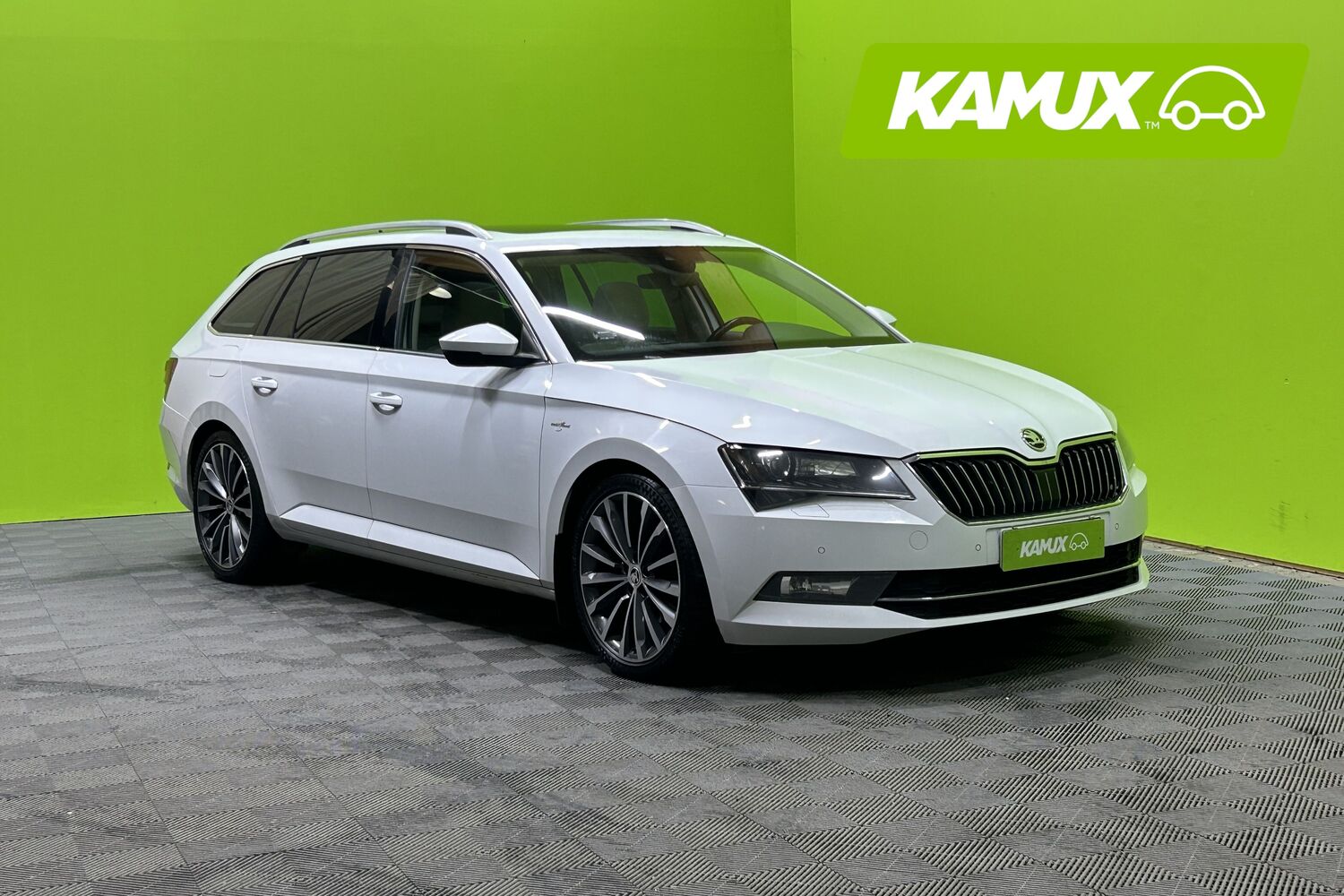 Skoda Superb vaihtoauto