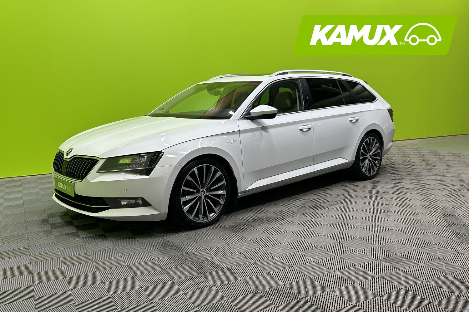 Skoda Superb vaihtoauto