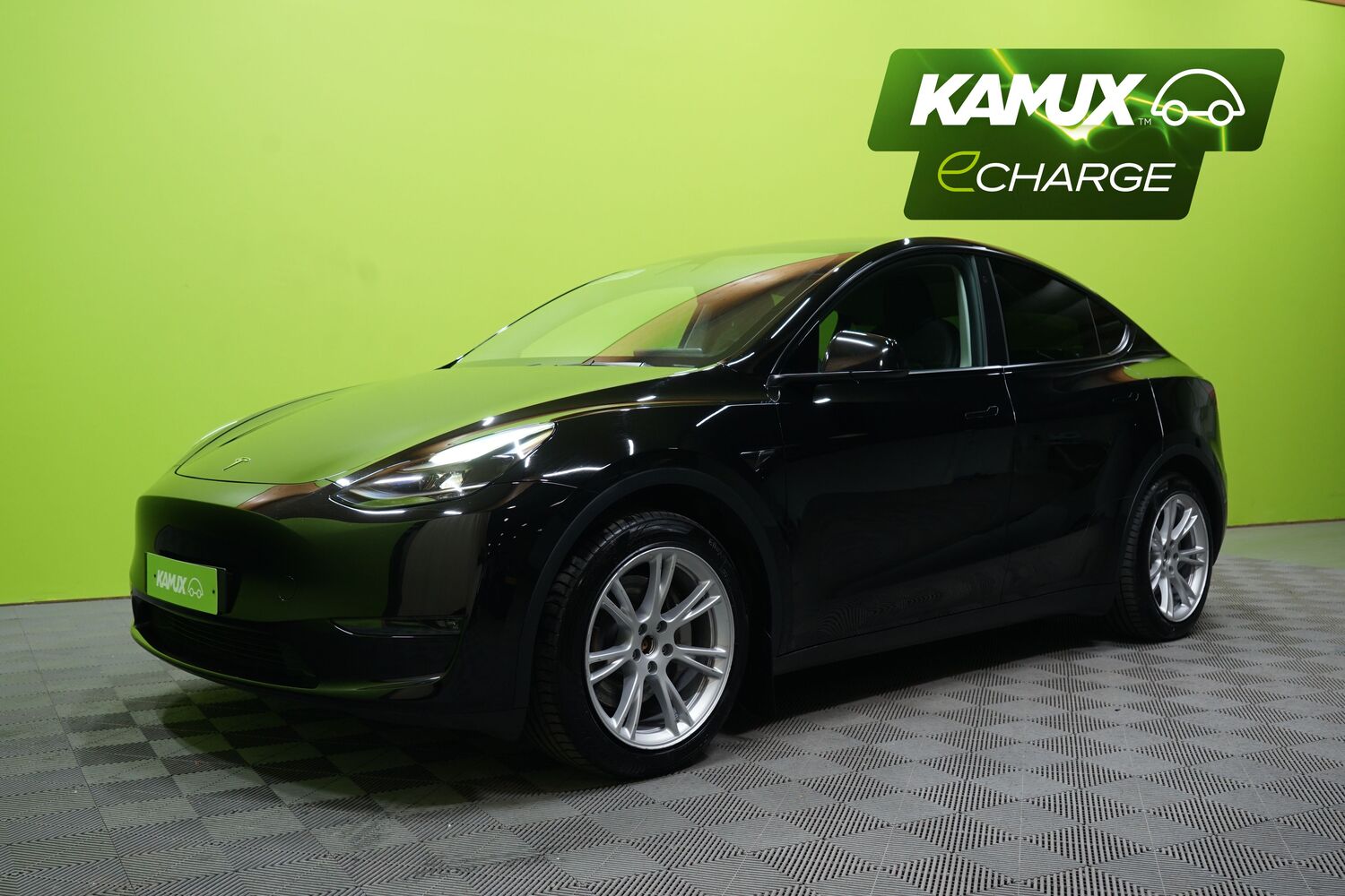 Tesla Model Y vaihtoauto