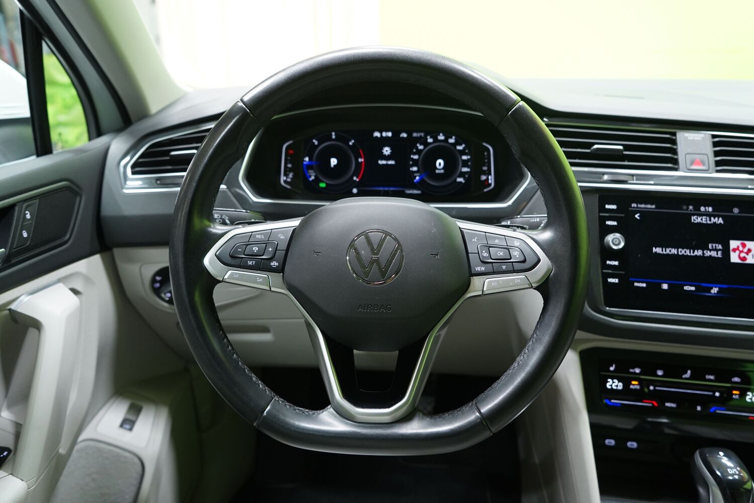 Volkswagen Tiguan vaihtoauto