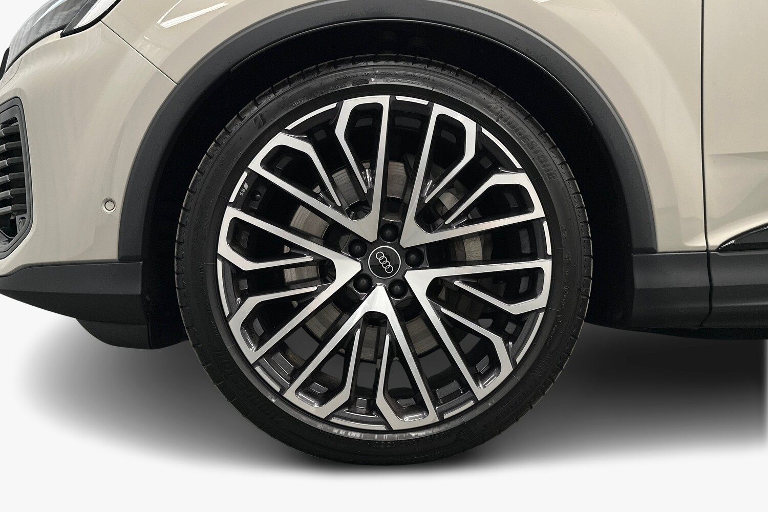 Audi Q7 vaihtoauto