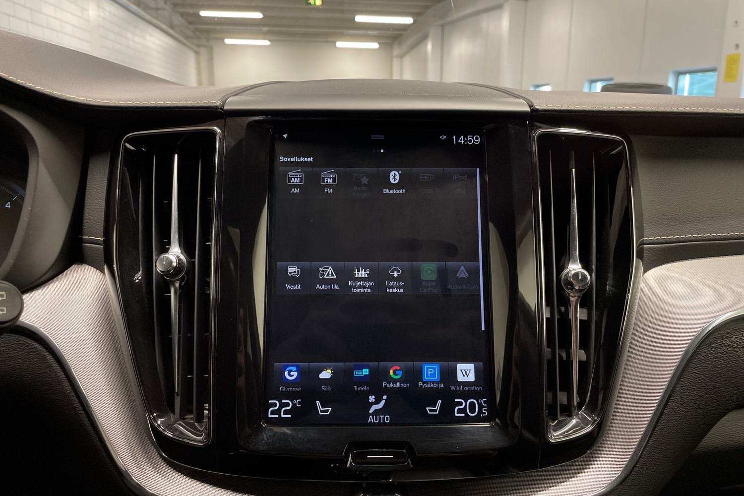Volvo XC60 vaihtoauto
