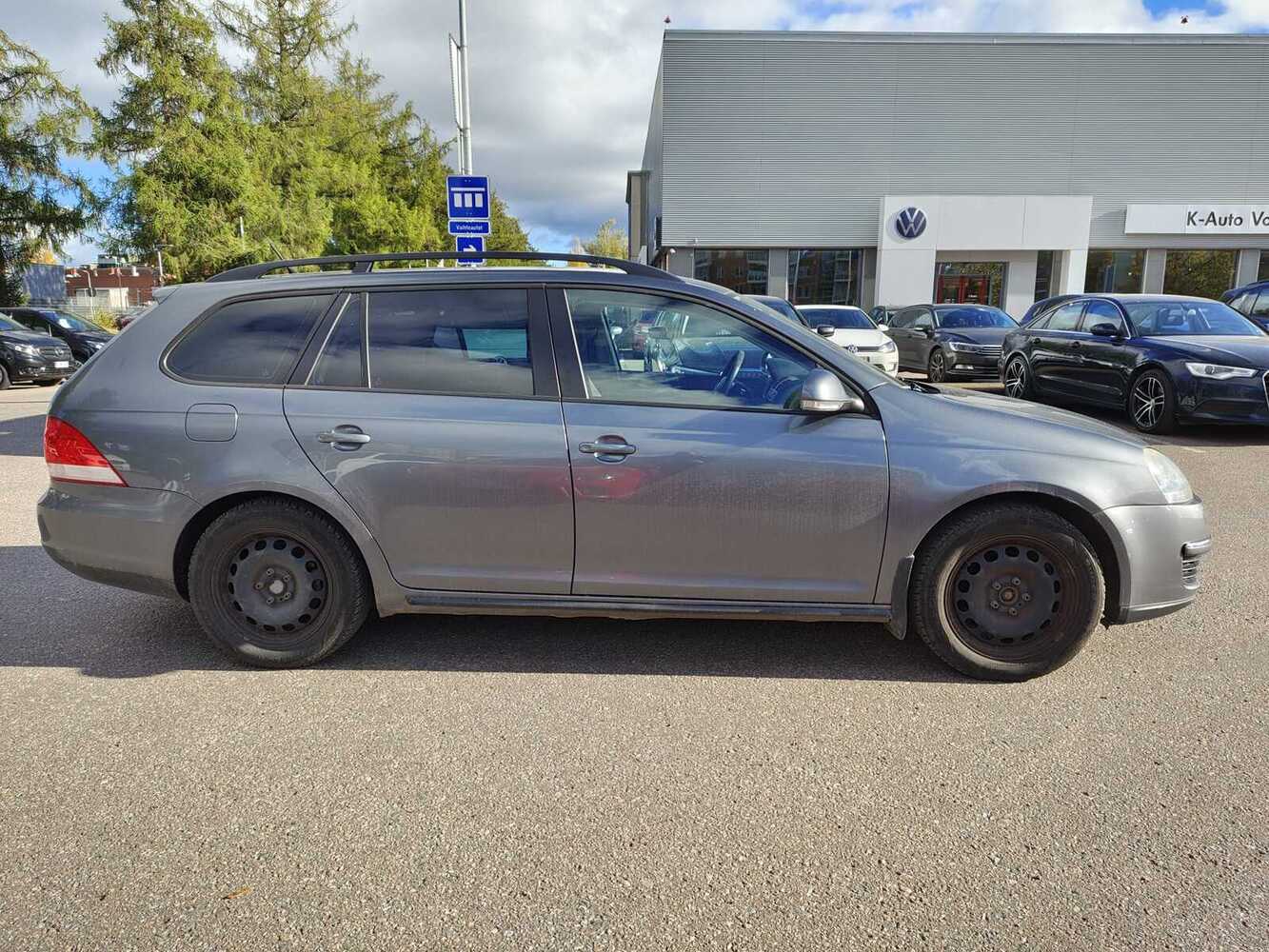 Volkswagen Golf vaihtoauto