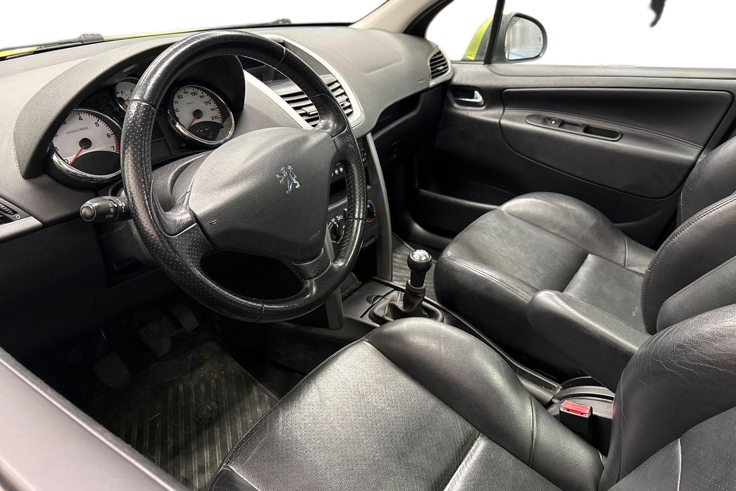 Peugeot 207 vaihtoauto