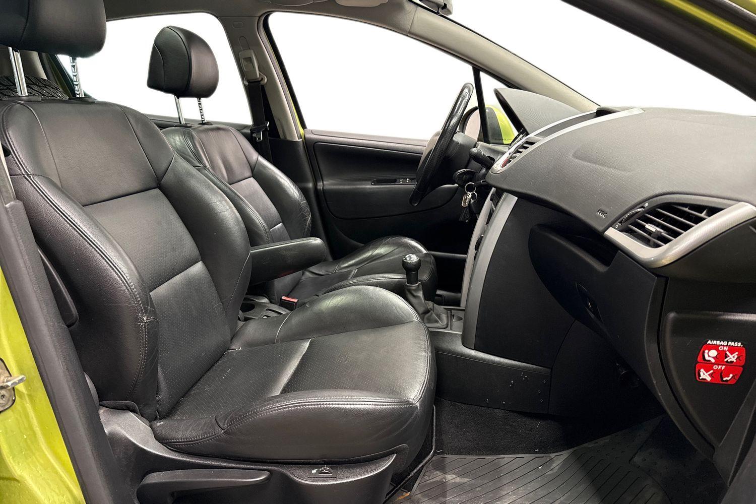 Peugeot 207 vaihtoauto