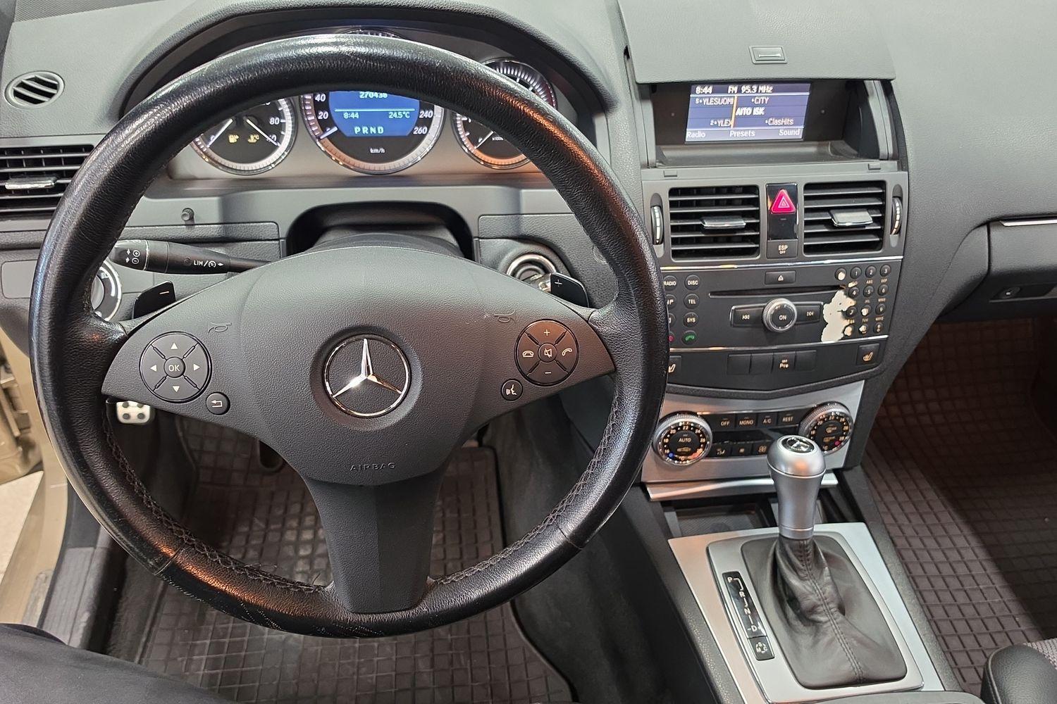 Mercedes-Benz C vaihtoauto
