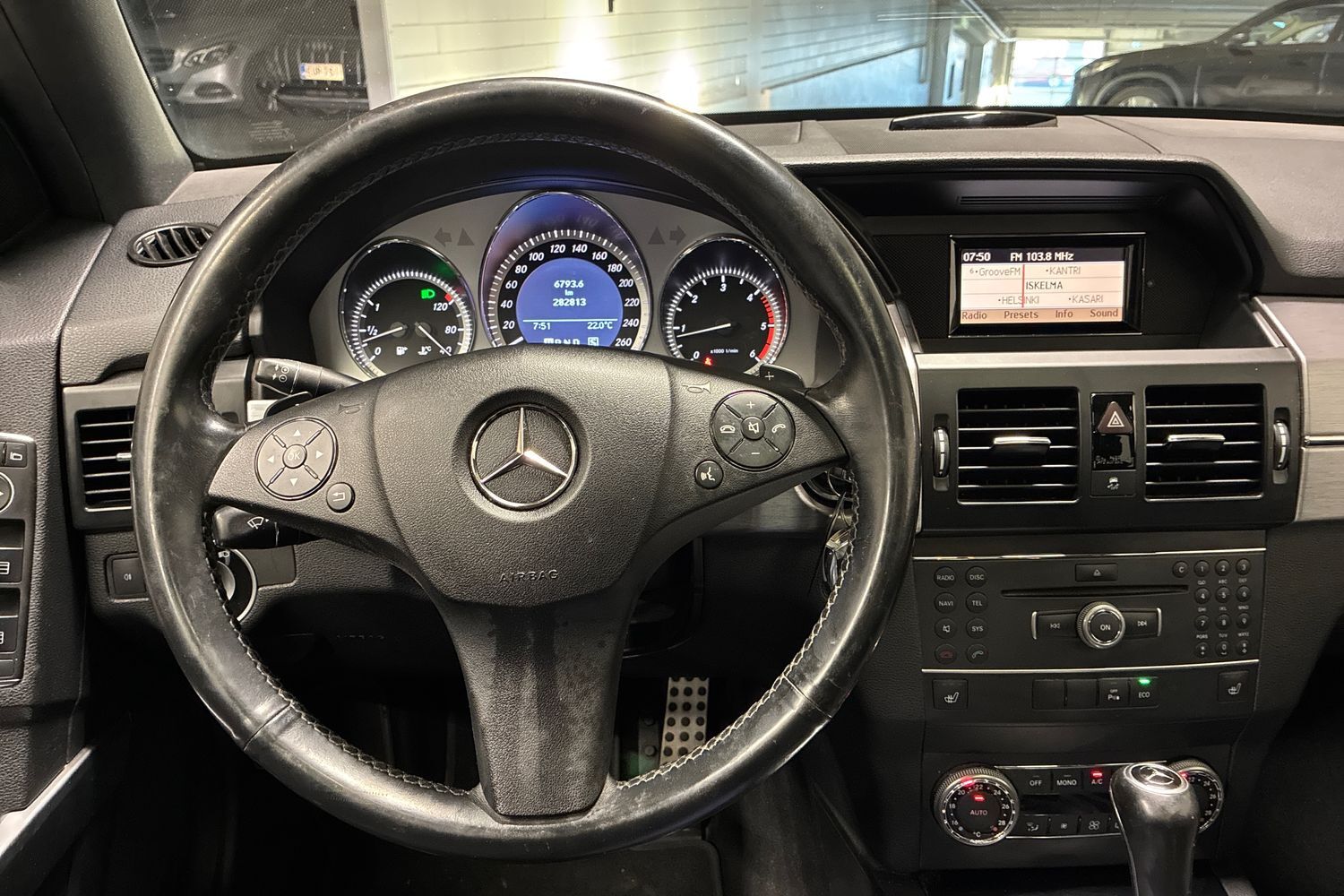 Mercedes-Benz GLK vaihtoauto