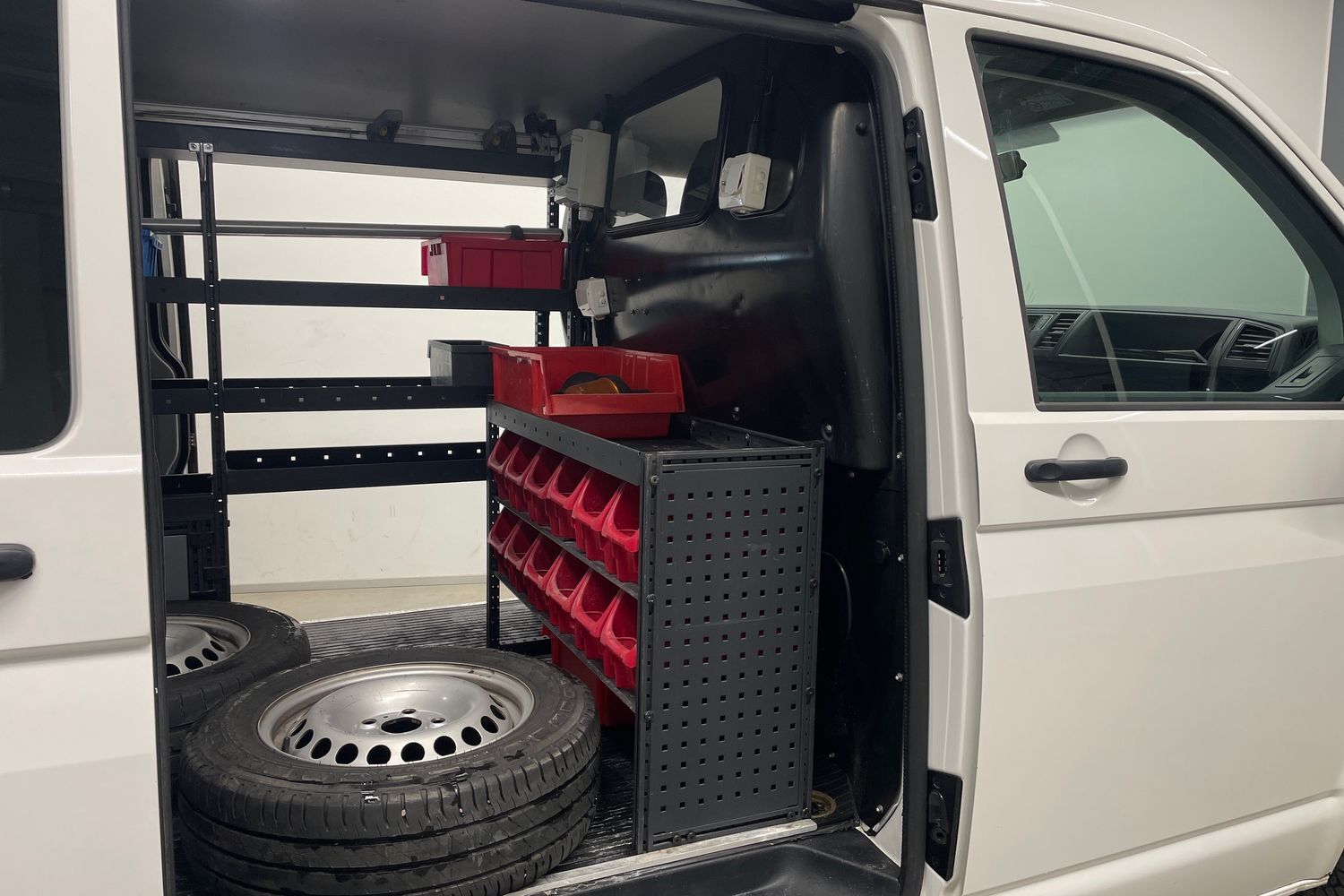 Volkswagen Transporter vaihtoauto