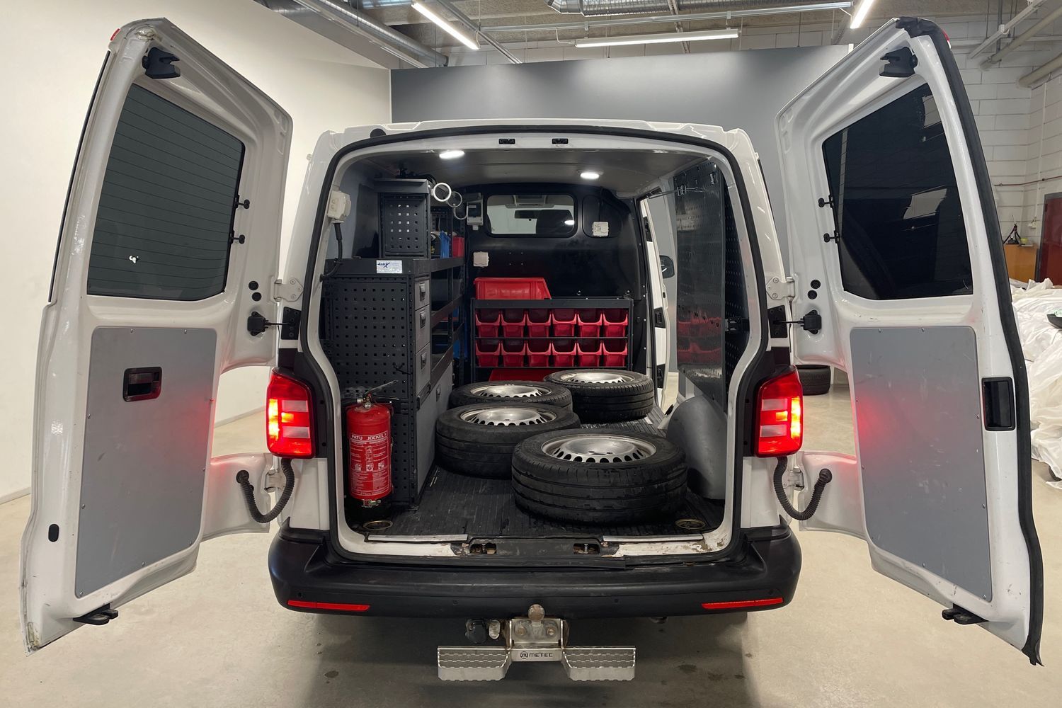 Volkswagen Transporter vaihtoauto