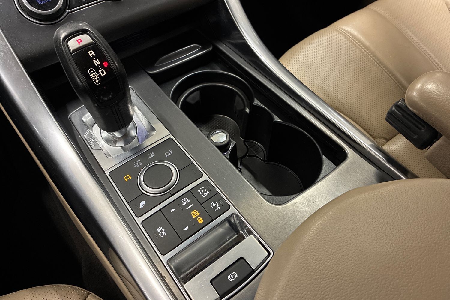 Land Rover Range Rover Sport vaihtoauto