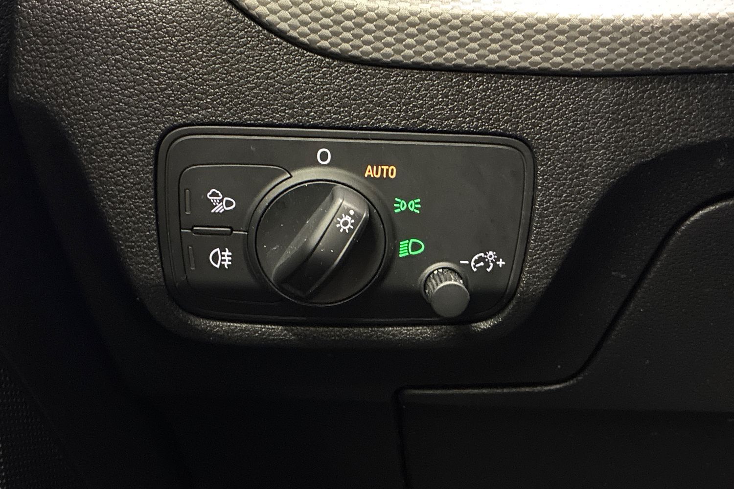 Audi Q2 vaihtoauto