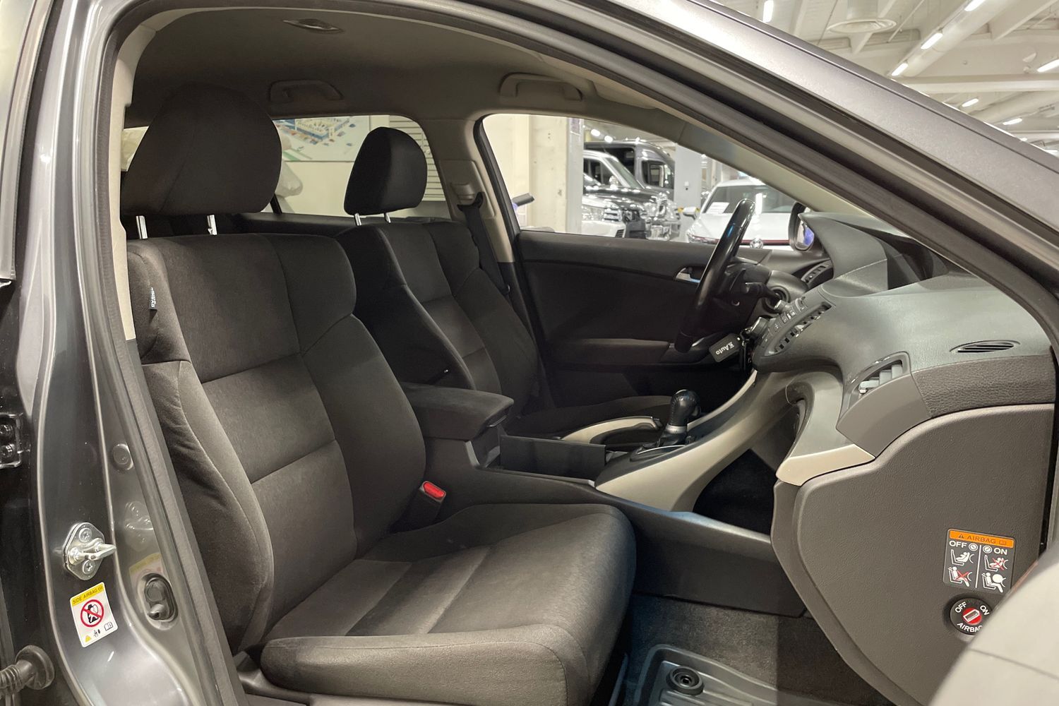 Honda Accord vaihtoauto
