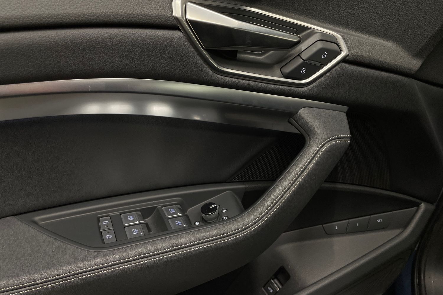 Audi Q8 e-tron vaihtoauto