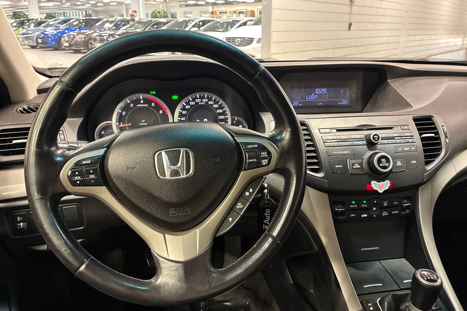 Honda Accord vaihtoauto
