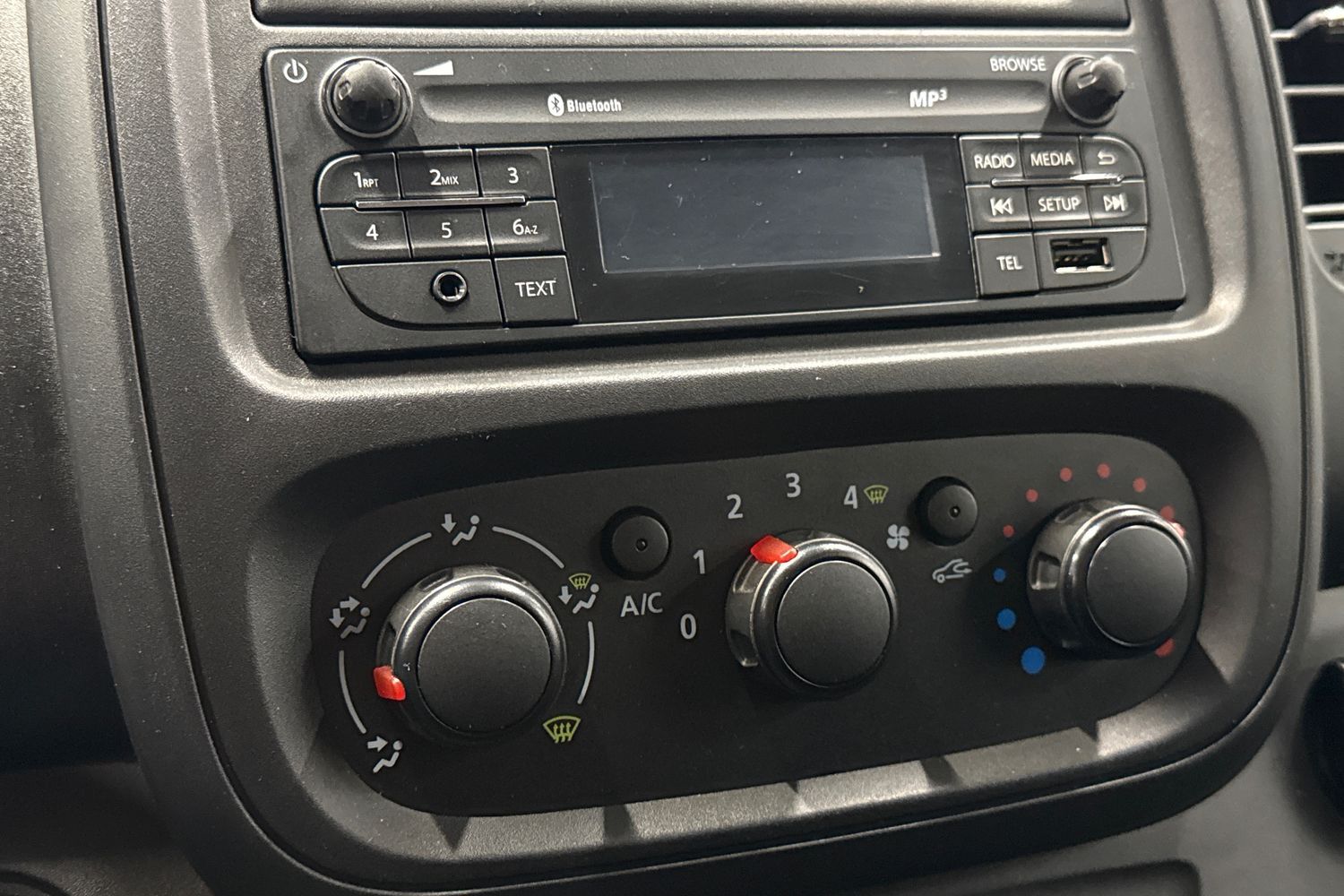 Renault Trafic vaihtoauto