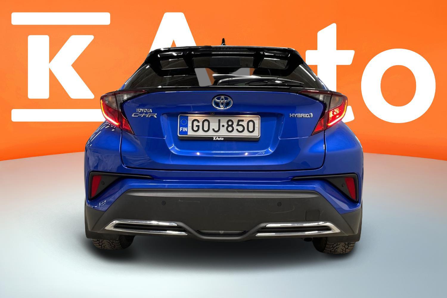 Toyota C-HR vaihtoauto