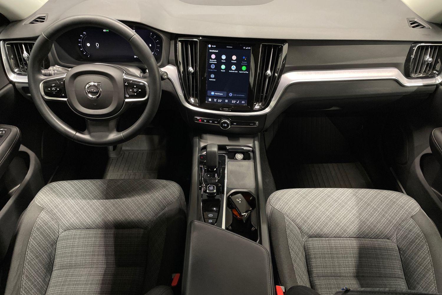 Volvo V60 Cross Country vaihtoauto