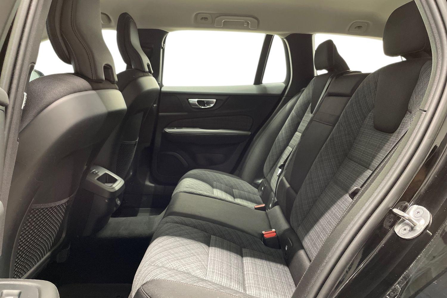 Volvo V60 Cross Country vaihtoauto