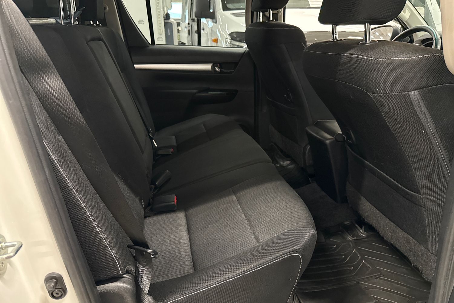 Toyota Hilux vaihtoauto