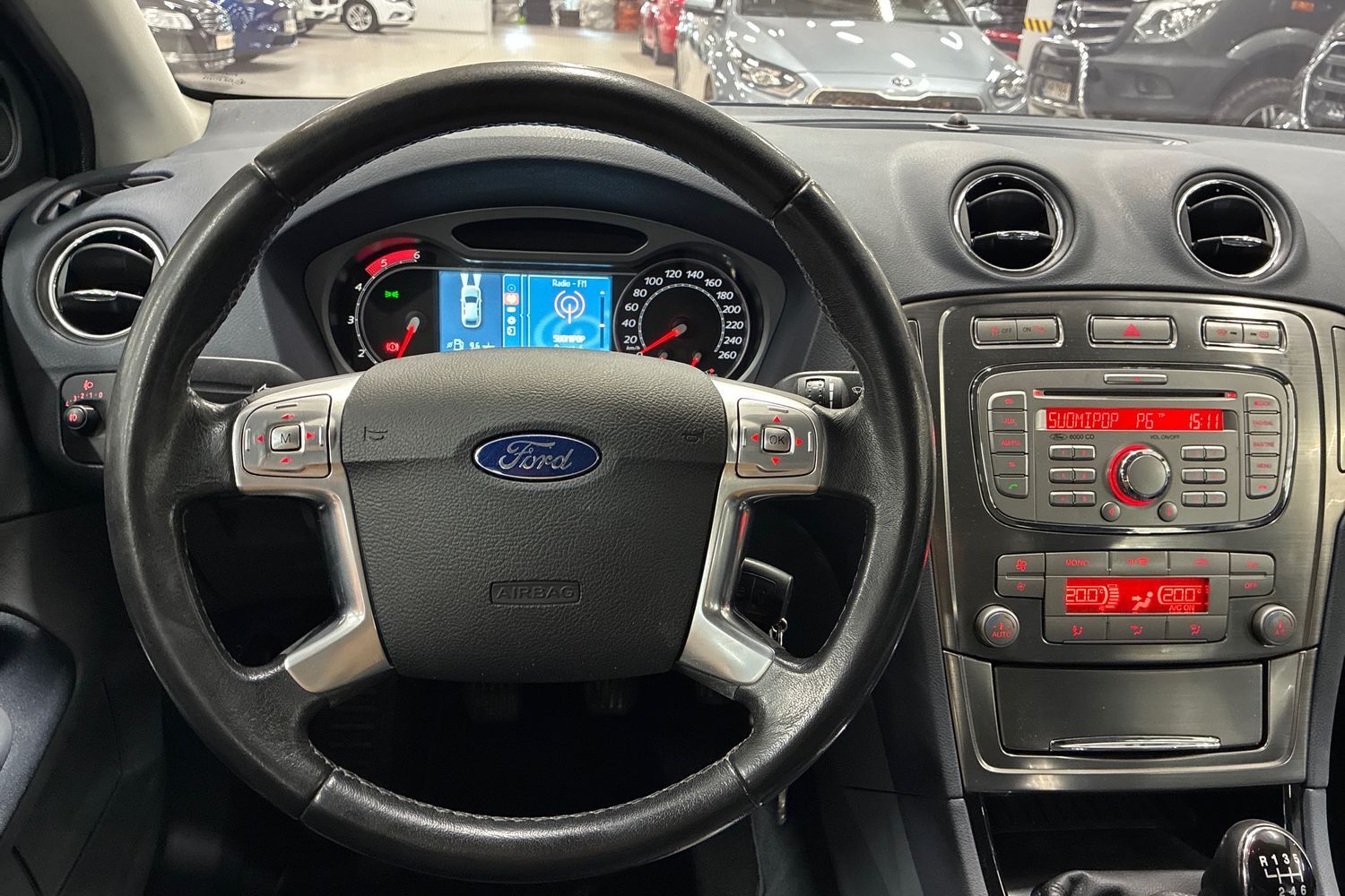 Ford Mondeo vaihtoauto