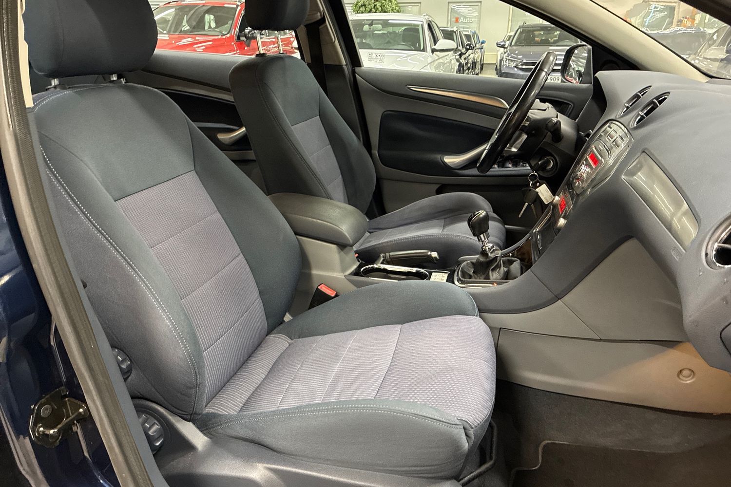 Ford Mondeo vaihtoauto