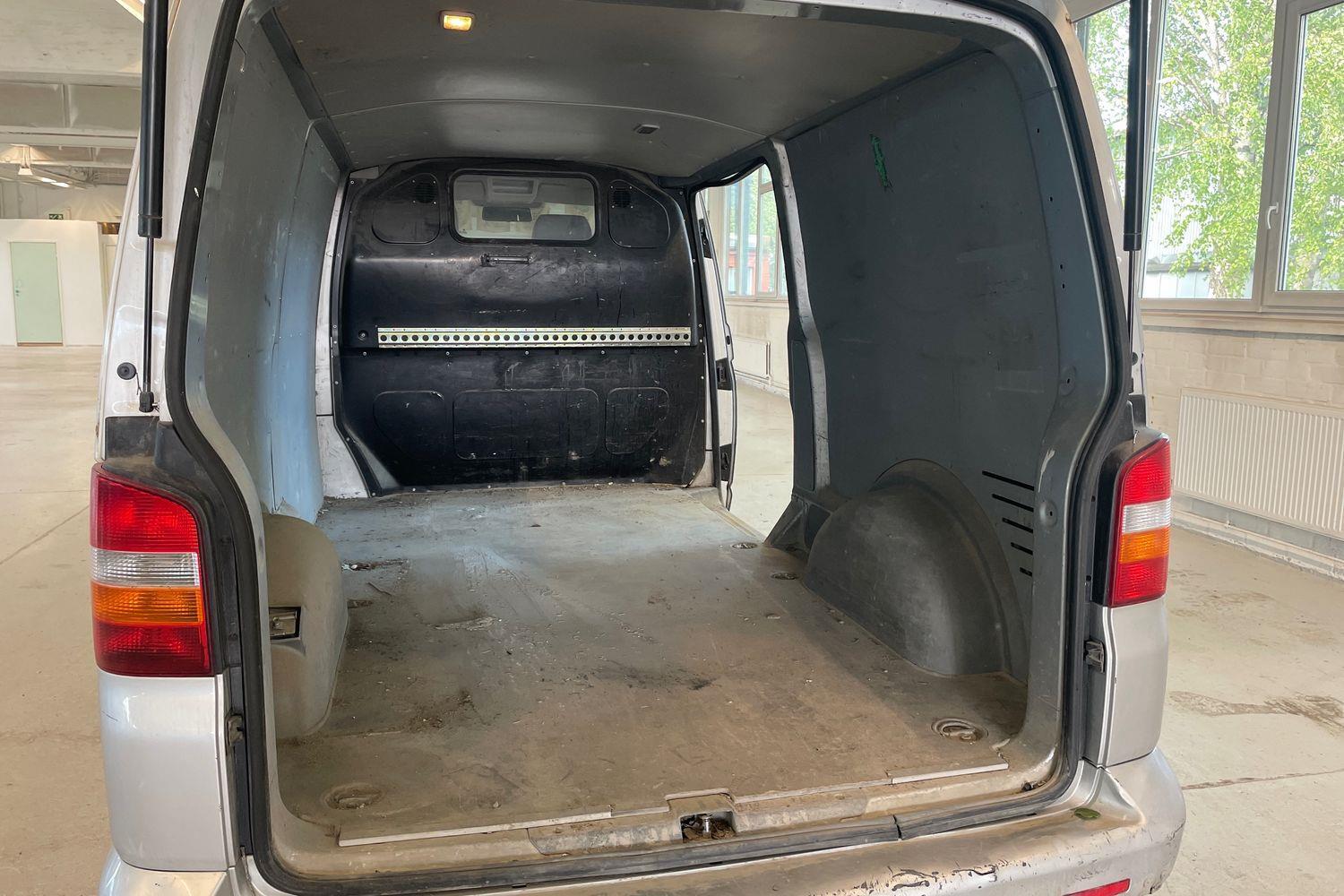 Volkswagen Transporter vaihtoauto