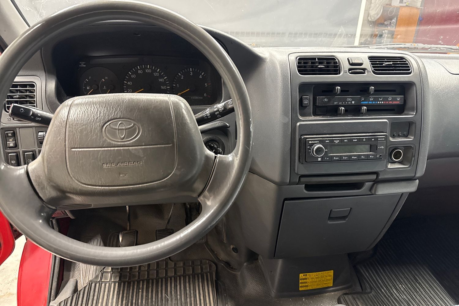 Toyota Hiace vaihtoauto
