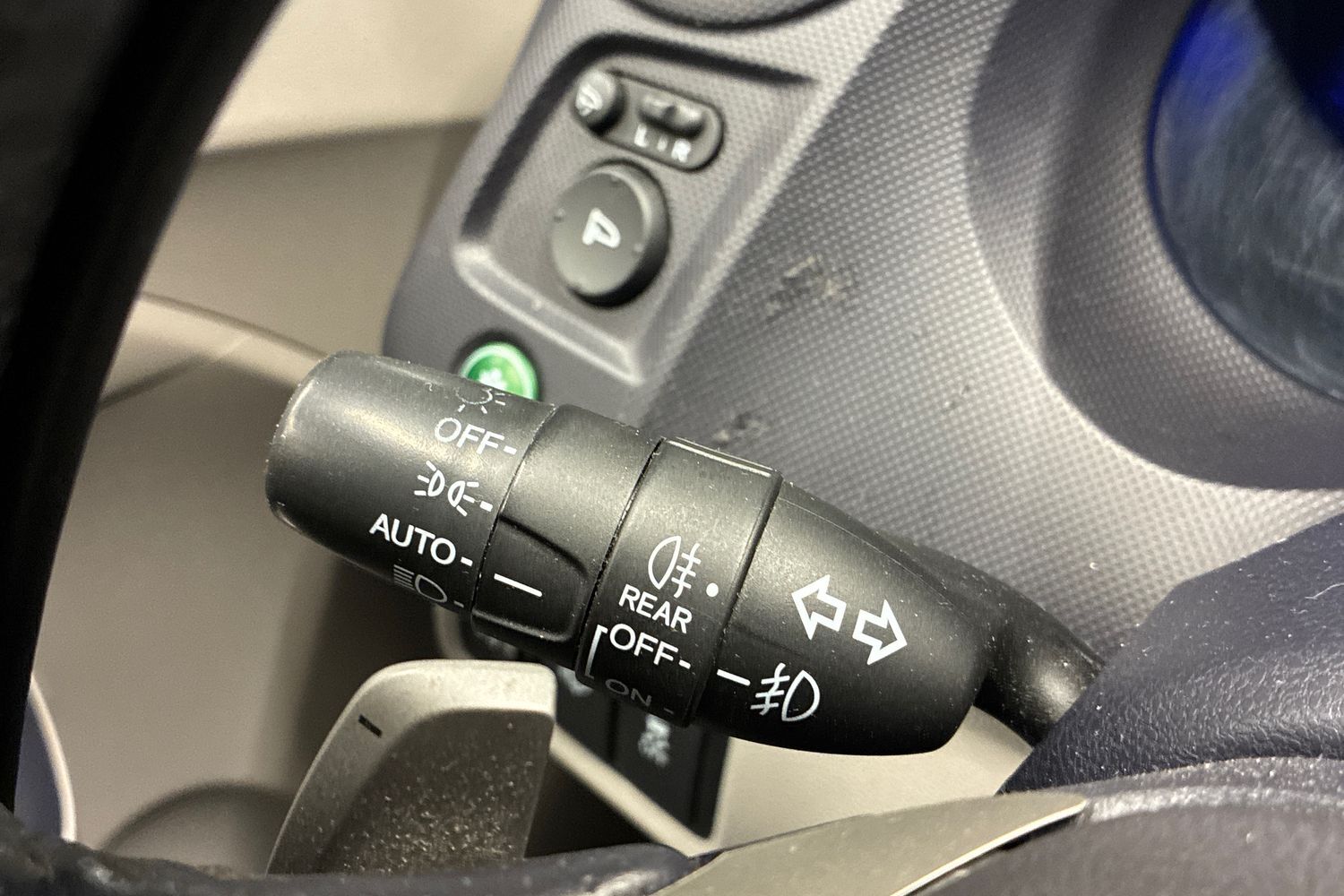 Honda Insight vaihtoauto