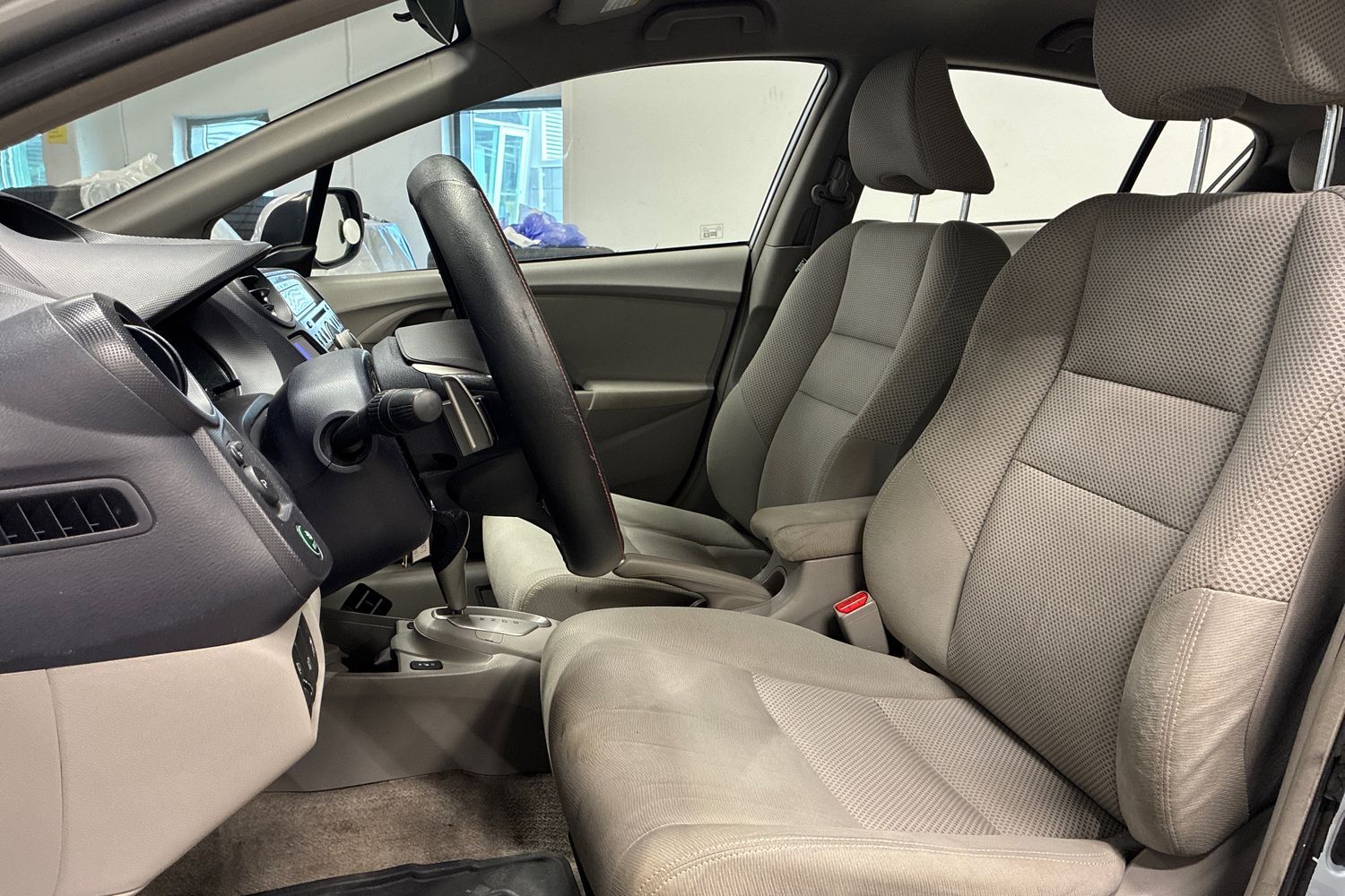 Honda Insight vaihtoauto