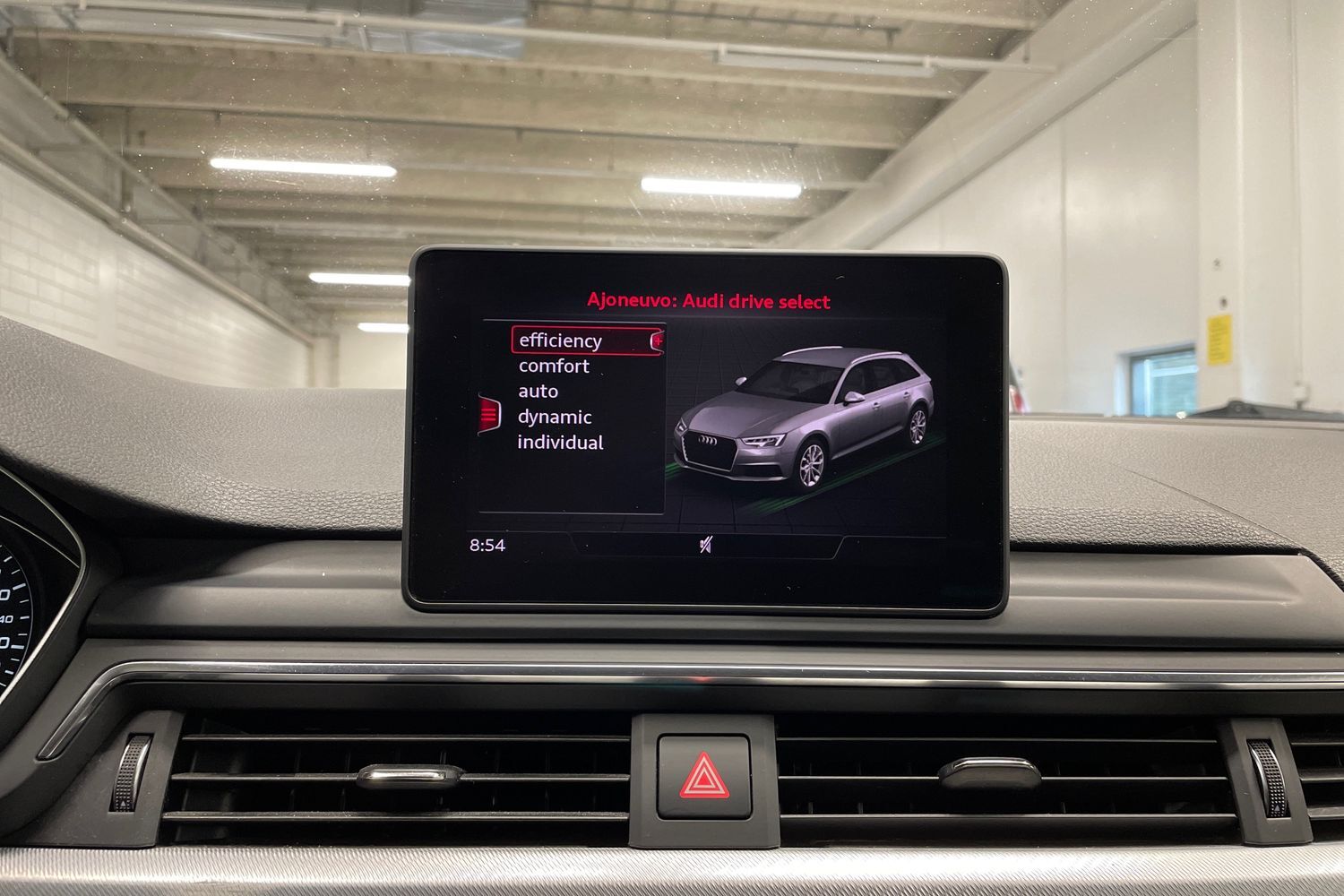 Audi A4 vaihtoauto