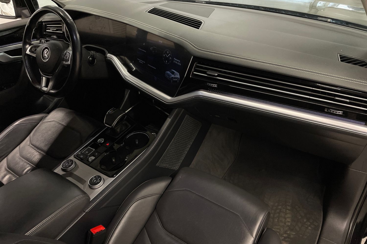 Volkswagen Touareg vaihtoauto