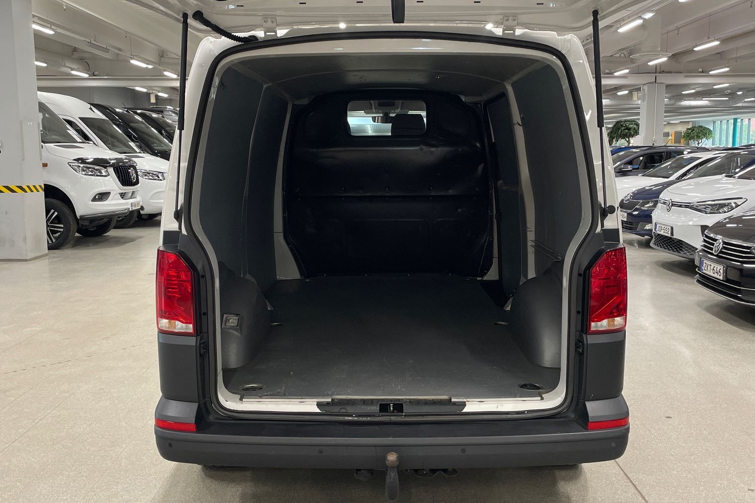 Volkswagen Transporter vaihtoauto