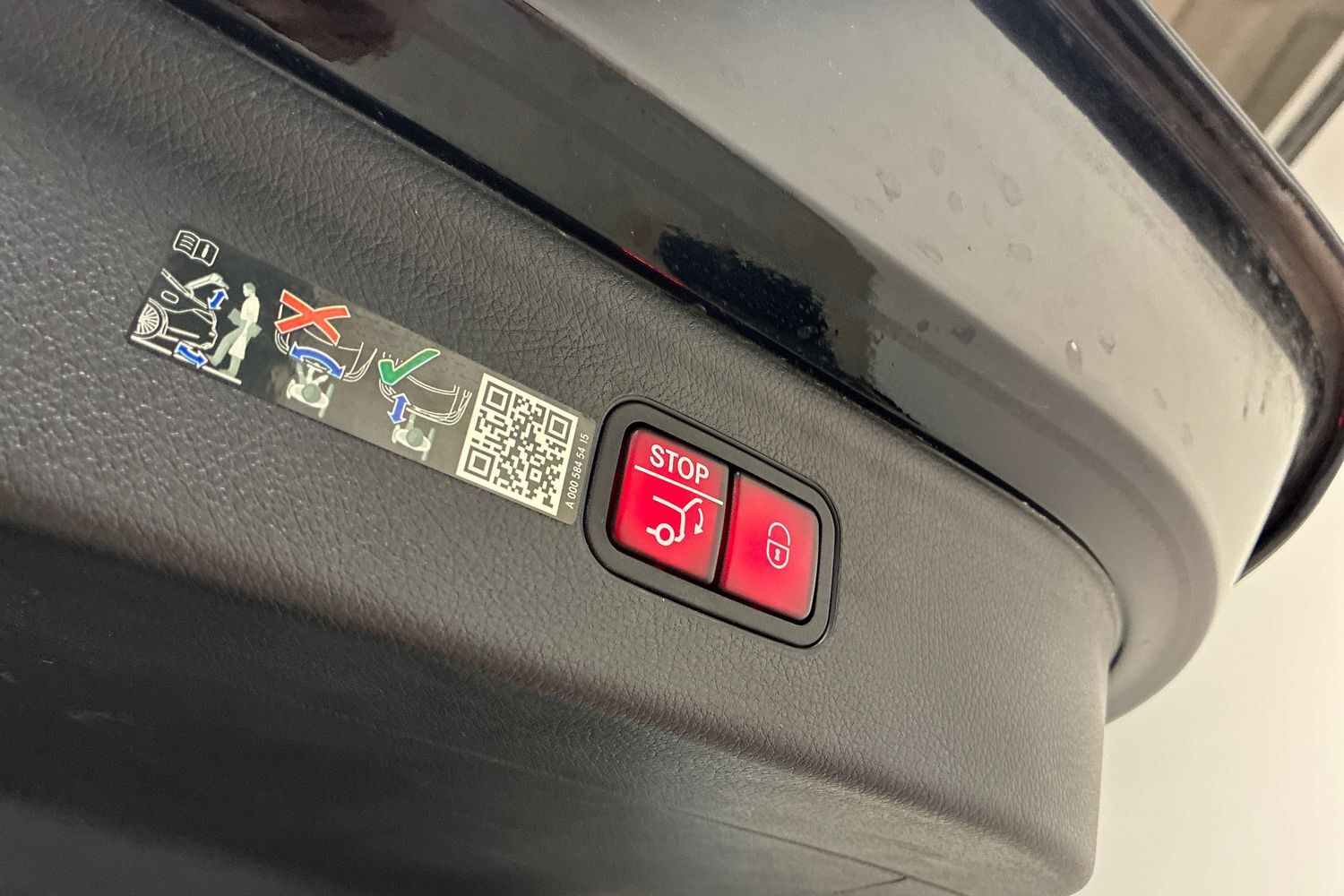 Mercedes-Benz EQE vaihtoauto