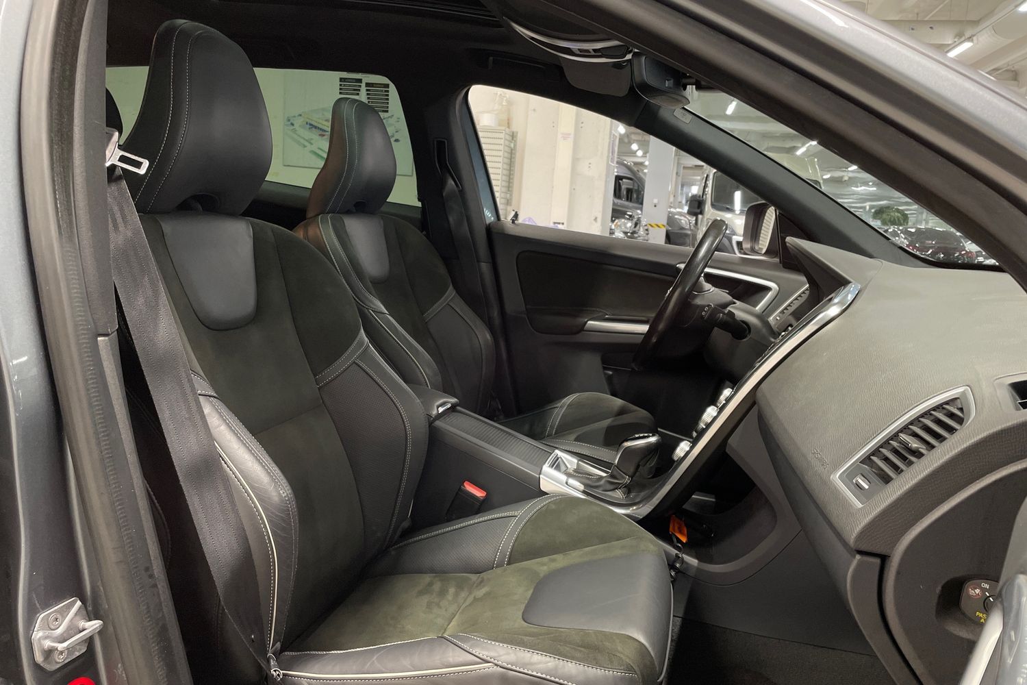 Volvo XC60 vaihtoauto