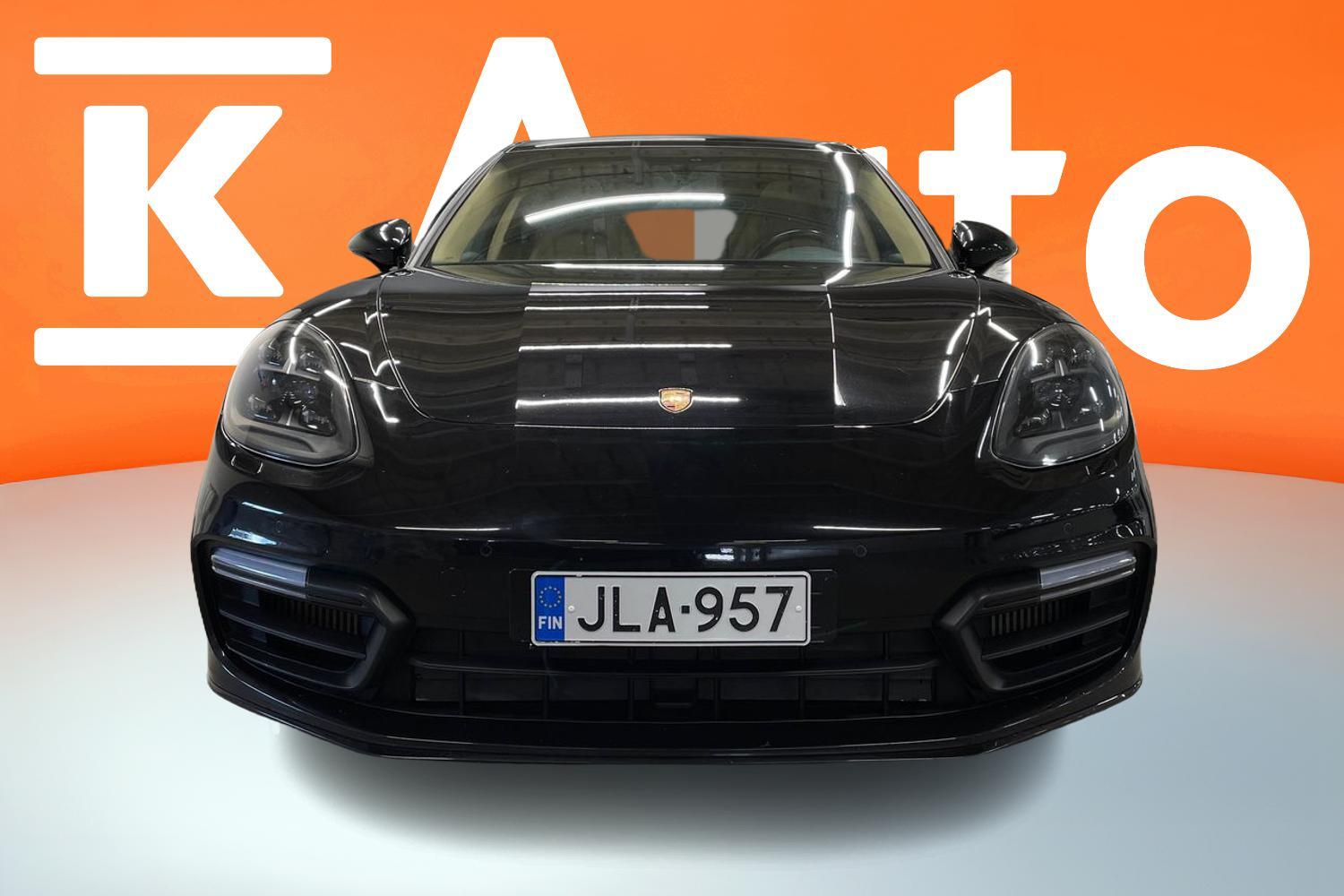Porsche Panamera vaihtoauto